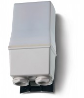Finder Фотореле корпусное для монтажа на улице; 2NO 16A (L1+L2); питание 230В АC; настройка чувствительности 1…80люкс; степень защиты IP54 104282300000 фото