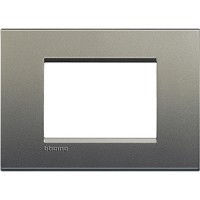 BTicino Livinglight Серый шелк рамка прямоугольная, 3 мод LNA4803AE фото