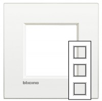 BTicino Livinglight белый рамка AIR 2+2+2 мод 71мм LNE4802M3BN фото