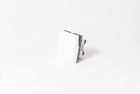 SPL Выключатель одноклавишный 45х45 белый, с безвинтовым зажимом 200005 фото